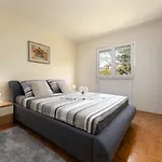 Apartment Dinora