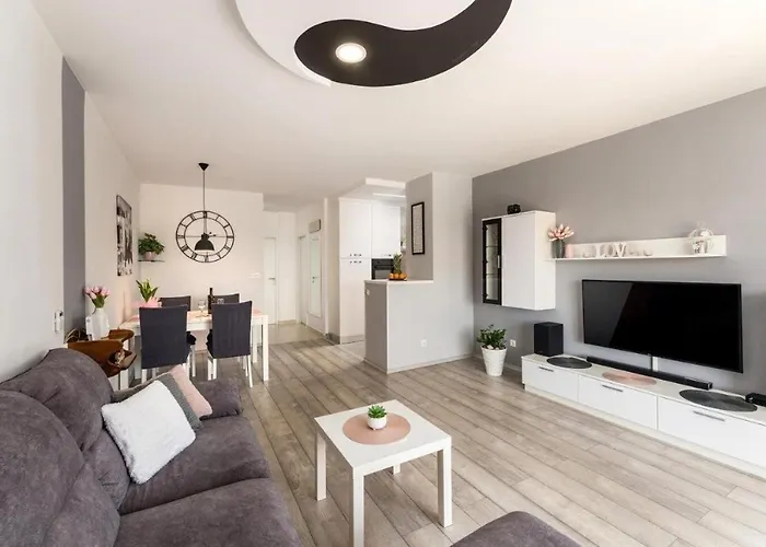 Apartment Dinora